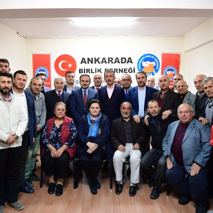 Ankara'da Birlik Sohbetleri sezona Asım Balcı ile merhaba dedi.