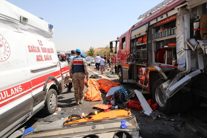 Gaziantep'teki kazada 15 kişi hayatını kaybetti