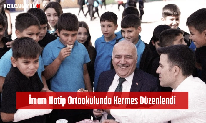 İmam Hatip Ortaokulu&rsquo;nda Kermes Etkinliği D&uuml;zenlendi